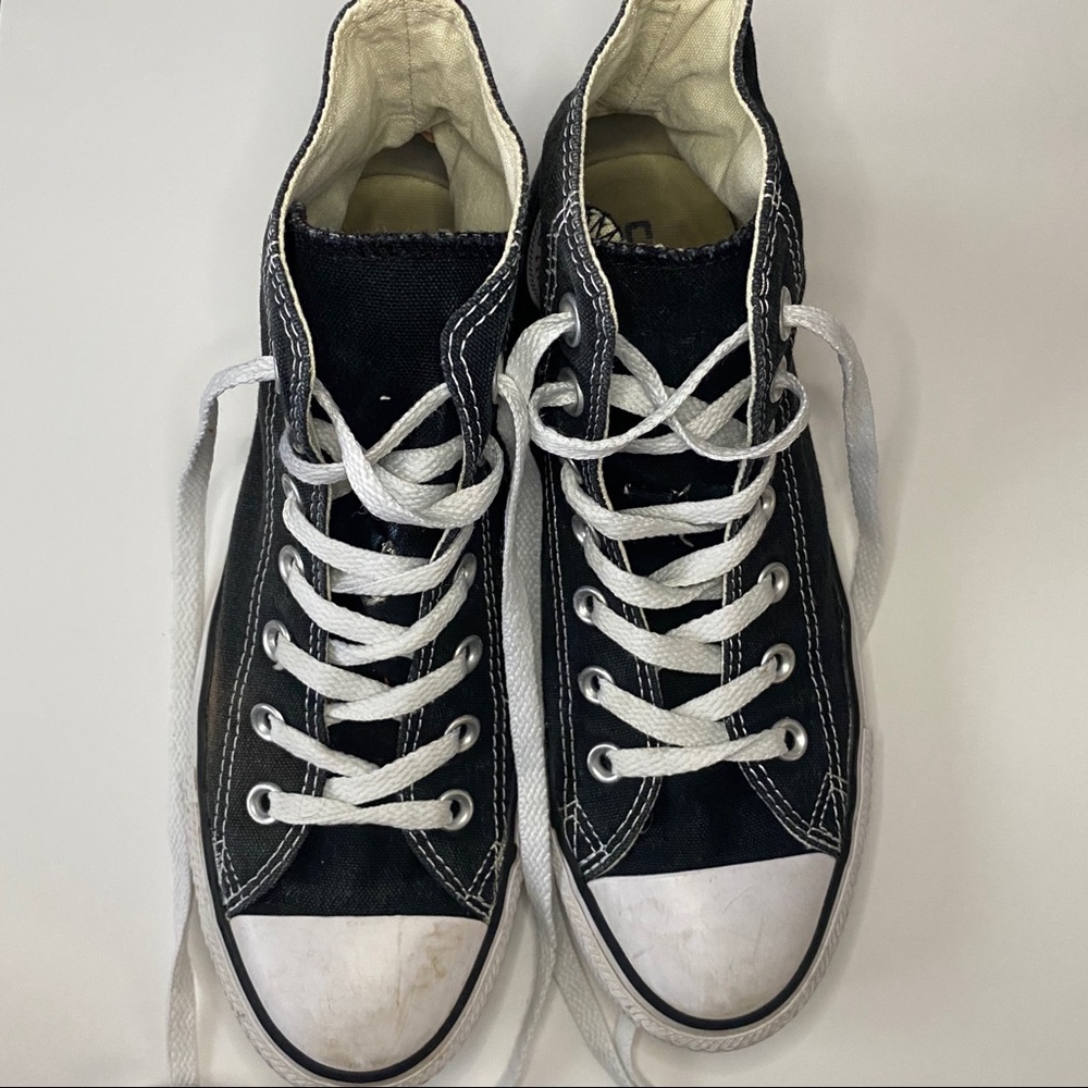 Chuck Taylor Black High top Converse